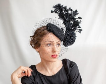 Black fascinator/Black Feathered Fascinator/Wedding Guest Hat/Black Cocktail  Hat/Black Veil Fascinator READY TO SHIP