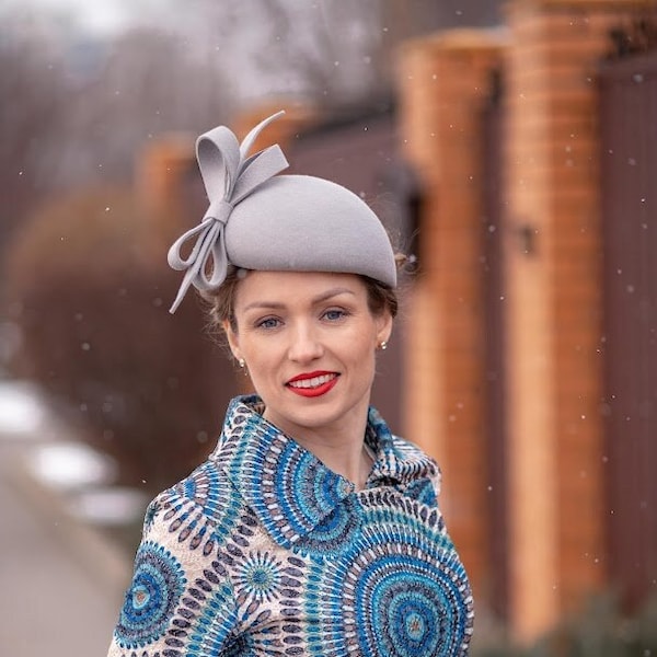 Elegant Gray Bow Felt PillBox Hat, Felt Woman Bow Fascinator Hat, Evening Dress Hat READY to SHIP