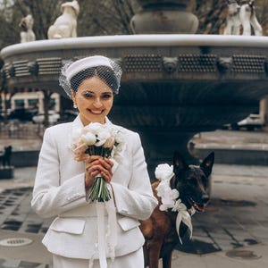 Ivory Wedding Veil Felt Pill Box Hat,Desinger Elegant Bride Hat, Wedding Bride Headpice READY to SHIP