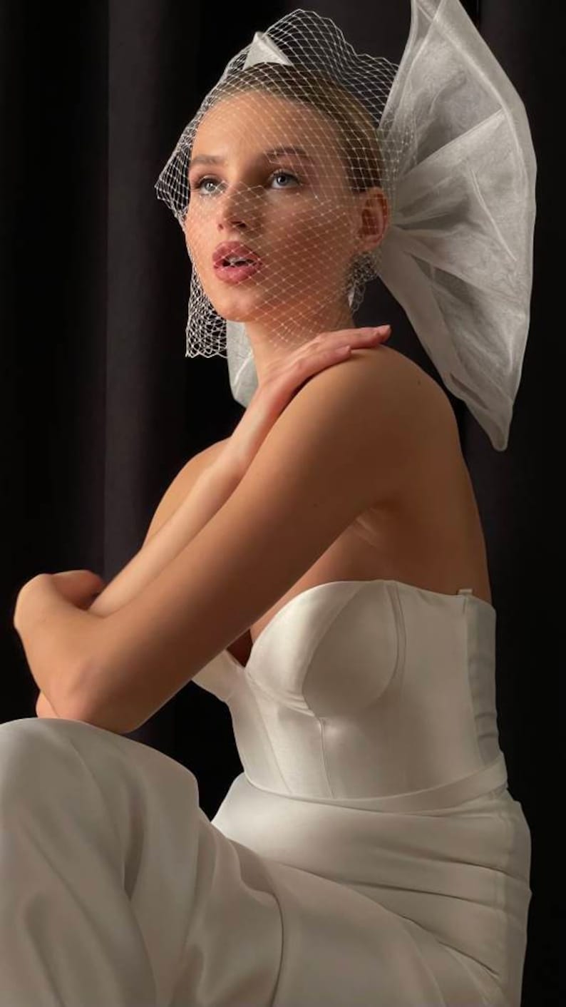 Bibis blanc avec grand noeud de mariage, bibi de mariée moderne cage à oiseaux, bibi de voile élégant image 8