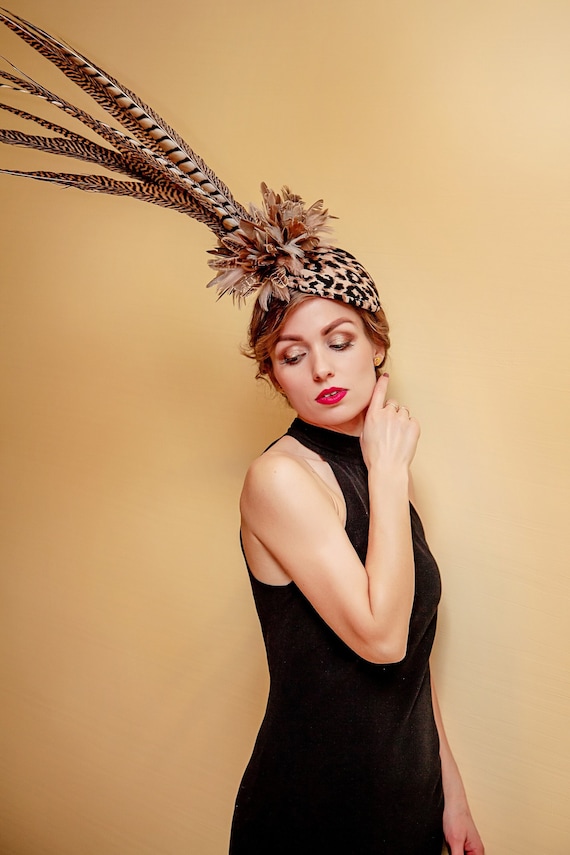 Leopard Print Women\'s Hat with Feather Accent Bottle Dark Green Black Leopard Animal Print Feather Pillbox  main image 4