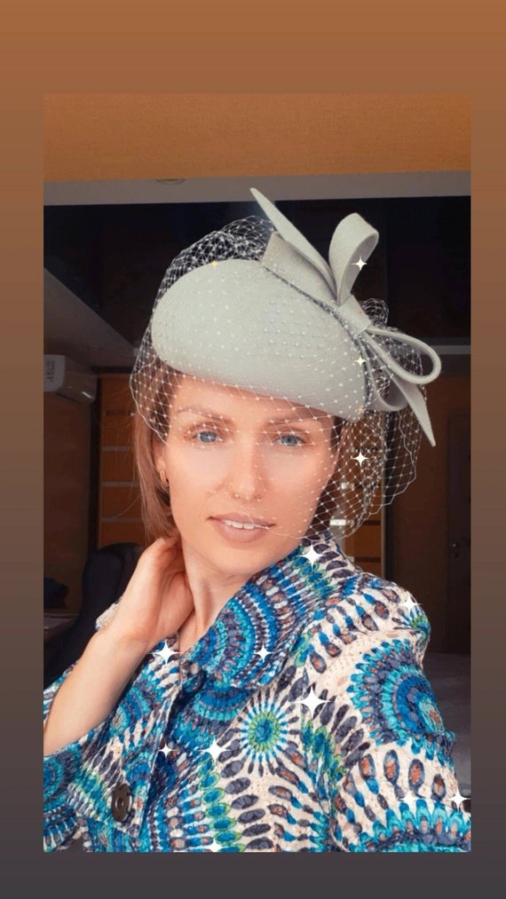 Gray Wool Pillbox Hat: Elegant Bow Veil Fascinator - Etsy