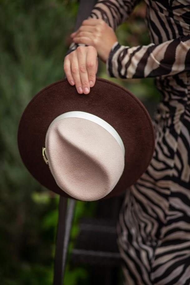 Two Tone Wool Fedora Hat: Wide Brim Stylish Hat - Etsy display picture 3