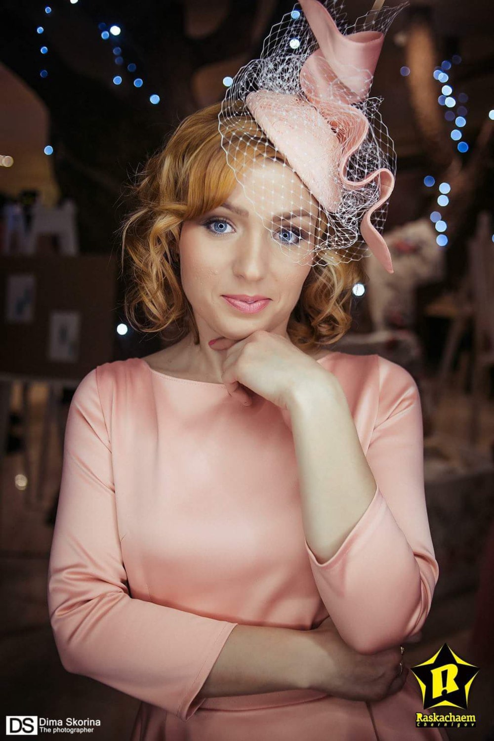 Fashion Modern Fascinator Hat With Veil 