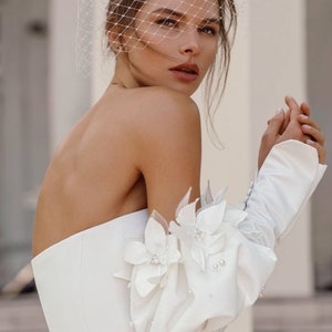 Ivory/White Wedding Veil Pillbox Bride Hat, Wedding Veil Fascinator, Wedding Bride Headpiece image 3