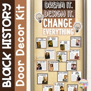 Op de afbeelding: Een Black History deurdecoratieset met de tekst "Dream It. Design It. Change Everything." Bevat portretten van historische figuren zoals George Washington Carver en Madam C.J. Walker. De set is ontworpen om een deur te versieren.