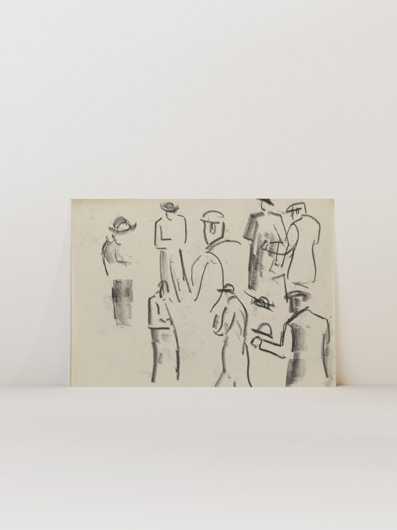 Op de afbeelding: Een zwart-wit potloodschets van een groep mensen met hoeden. De schets is getekend op een wit vel papier.