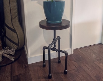 Plant Stand - Isaac - Steel Pipe Plant Stand With Reclaimed Wooden Top