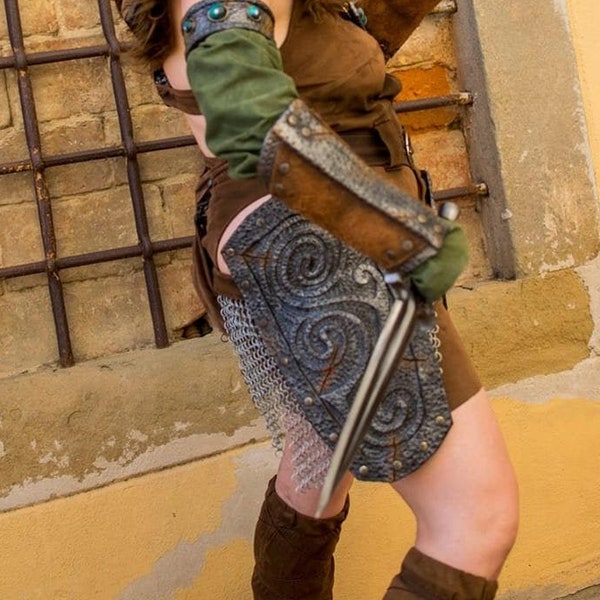 Aela The Huntress Thighs Guard - Ancient Nord Armor Female Thighs Guard - Skyrim - Cosplay