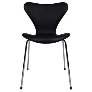 Arne Jacobsen 3107 dining chair, high-quality Silk aniline leather upholstery, made in Denmark