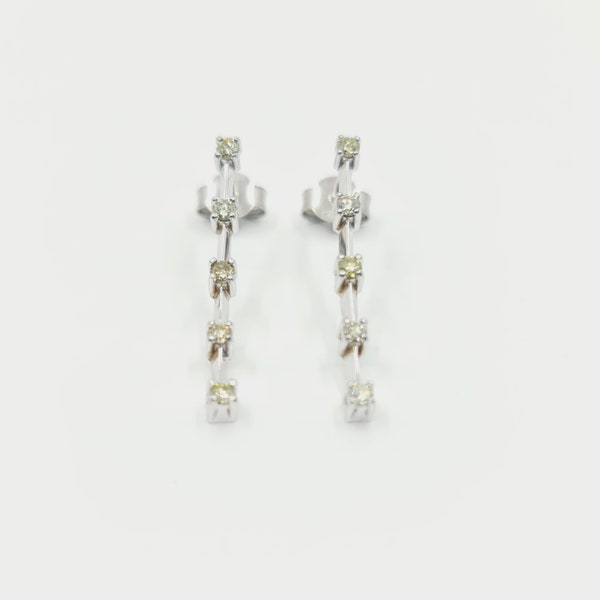 750 Weißgold Ohrstecker mit 0,25ct grünen Diamanten 1,6x0,2x0,12cm