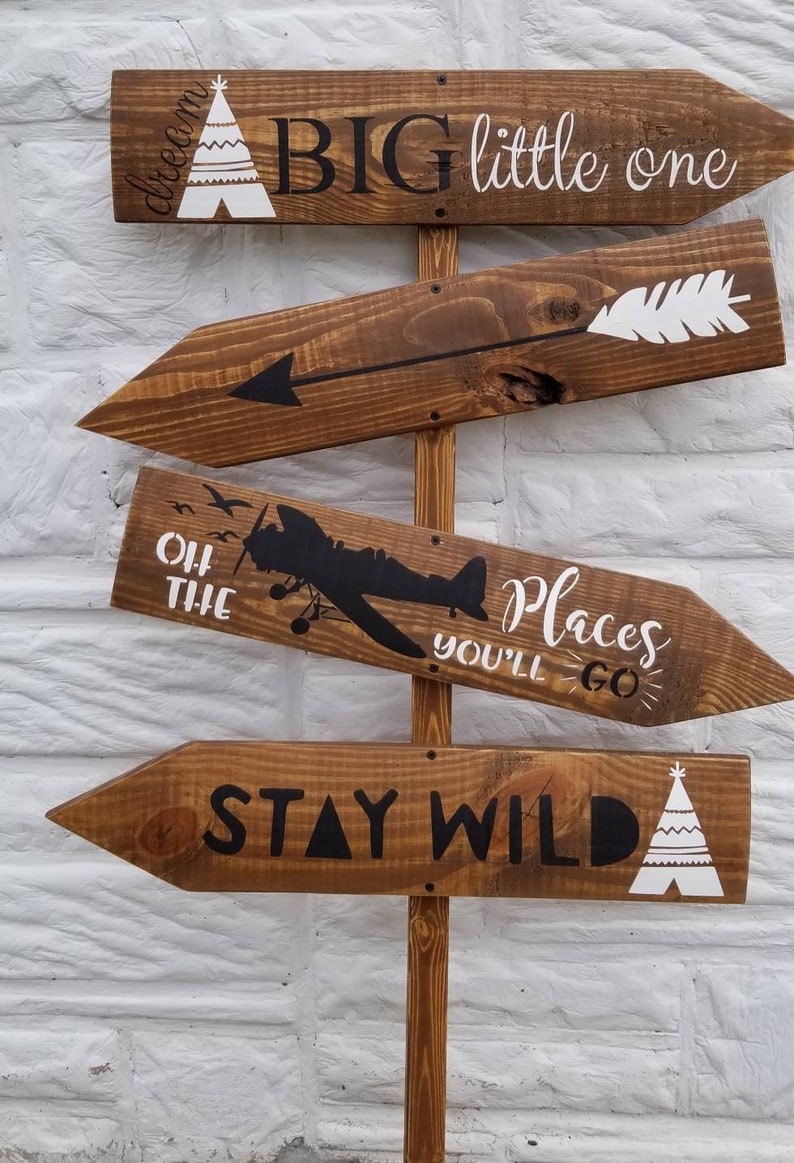 Room Of Requirement Wooden Wall Decor / Arrow Sign. | Etsy