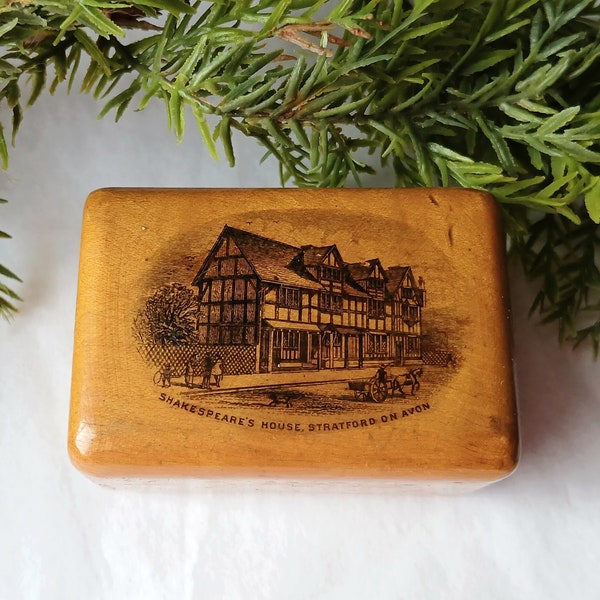 Antique Mauchline Ware Stamp Box "Shakespeare's House" c 1880's