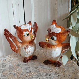 Kreiss Owl Figurine Large Salt & Pepper Shaker&#39;s c1950s