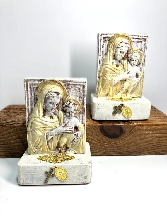 Blessed Mother and Child Shelf Sitter