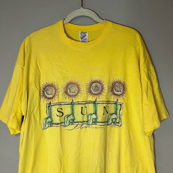 Vintage 1990s Sunflowers Single Stitch T-Shirt Dr… - image 2