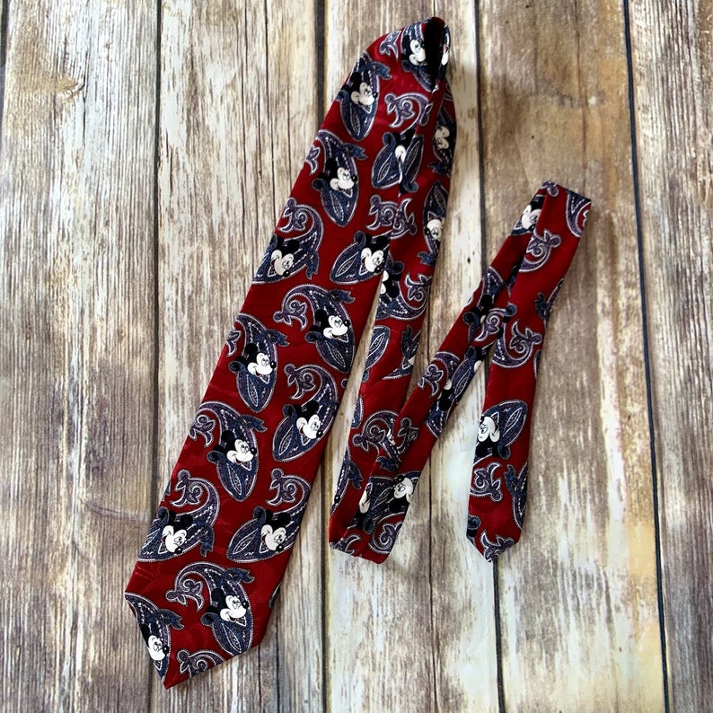 Mickey Mouse Tie Vintage Mickey Mouse Neck Tie Vintage Disney Mickey Mouse Blue /& Red Paisley Neck Tie Disney Tie Vintage Disney Necktie