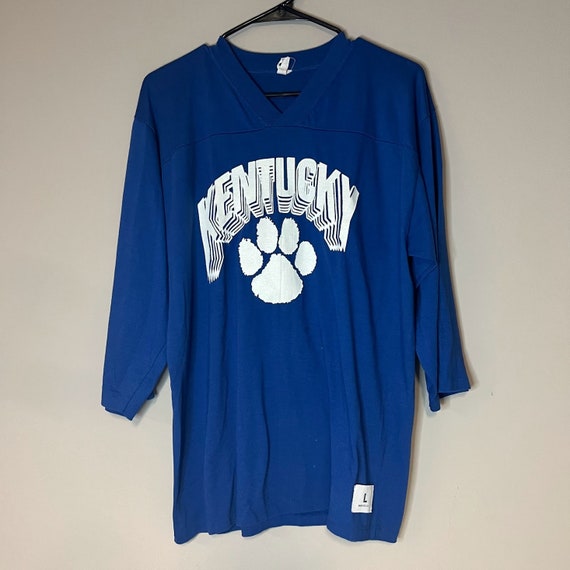 Vintage 90s Kentucky Wildcats Blue & White Graphic