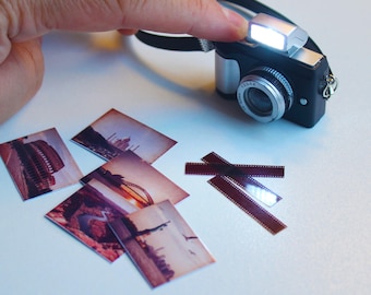 Mini Camera Model Set with Retro Photos & Film Strips Nostalgic Photography Prop for Decor