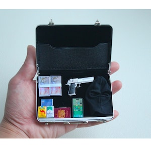 Porte-documents à l'échelle 1/6, pistolet, cagoule, paquets de cigarettes, passeport, téléphone, carte bancaire, ensemble diorama