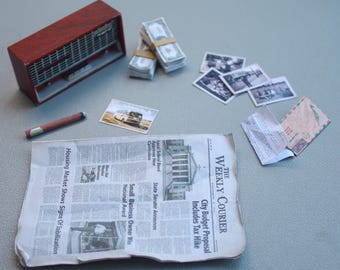 1/6 Scale Vintage Miniature Radio Set with Newspaper Letters Cash Props Dollhouse Diorama 1960s Retro Accessories