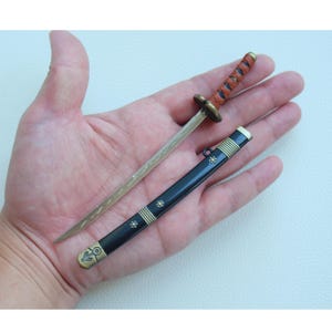 1/6 Scale Katana Sword Model: Samurai Ninjia Toy for 12" Action Figure