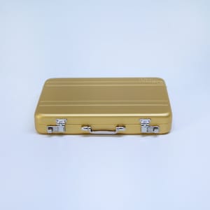 Maletín a escala 1/6, modelo de metal dorado, minijuguete para muñeca de 12"