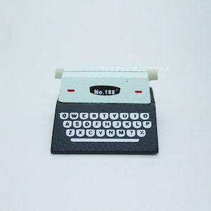 1/6 Scale Handmade Typewriter Vintage Style Mini Model Toy Fits 12"in Doll Dollhouse Diorama