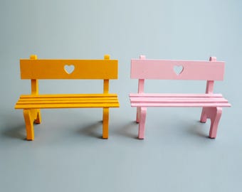 1/6 Scale Couple Bench Model Toy- Heart Cutout Miniature Chairs for Dollhouse Decor | Romantic 1:6 Doll Furniture Ornament