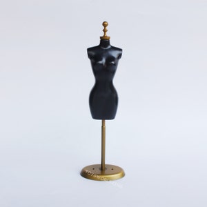 1/6 échelle noir femme Mannequin modèle jouet pour poupée vêtements magasin accessoire