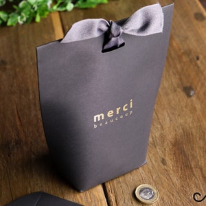 Lot de 5 coffrets cadeaux uniques en noir mat avec ruban de satin gris - Coffret plat pour mariage, fête, petits cadeaux, boîte de remerciement
