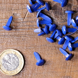 100 Royal Blue Split Pins – 13mm Brad Fasteners for Crafts, School and Office