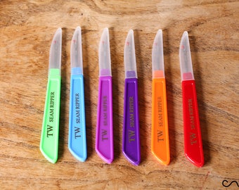 TW Japanese Seam Ripper – kolorowe, łatwe w chwytaniu narzędzie do prucia szwów