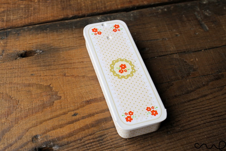 Small Floral Metal Rectangular Tin Sliding-Lid Trinket Gift Box Mint Sweets image 2