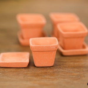 4 x Handmade Miniature Terracotta Pot & Tray 1:12 Dollhouse Pots Fairy Garden