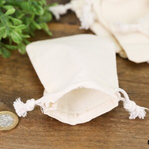6 x petits sacs à cordon en coton naturel, petite pochette, sac à bijoux en tissu, sacs-cadeaux réutilisables, petit sac en coton