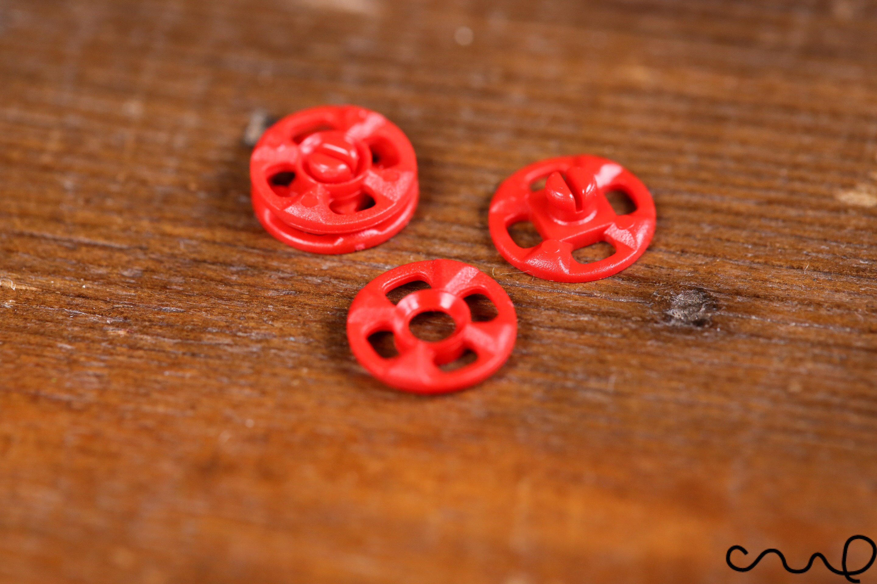 10 Sets Japanese Red Snap Fastener Popper Press Studs Plastic Snap Sewing Round