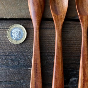 Cucharas de madera pequeñas (14 cm) Cucharadita de madera de rosa hecha a mano Azúcar Especias Regalo imagen 8
