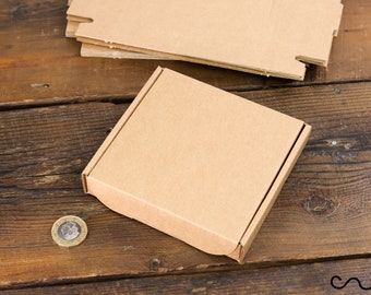 10 Mini Cardboard Postal Boxes: Jewelry Mailing, 101x101x20mm
