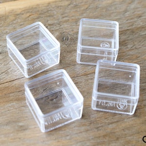 Set 4 Tiny Clear Plastic Container Case Jewellery Beads Pills Storage Box Square