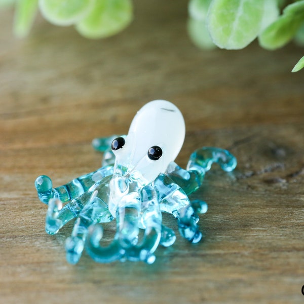 Handmade Turquoise Little Glass Octopus Gloss Garden Decor Ornament Gift Collection Terrariums