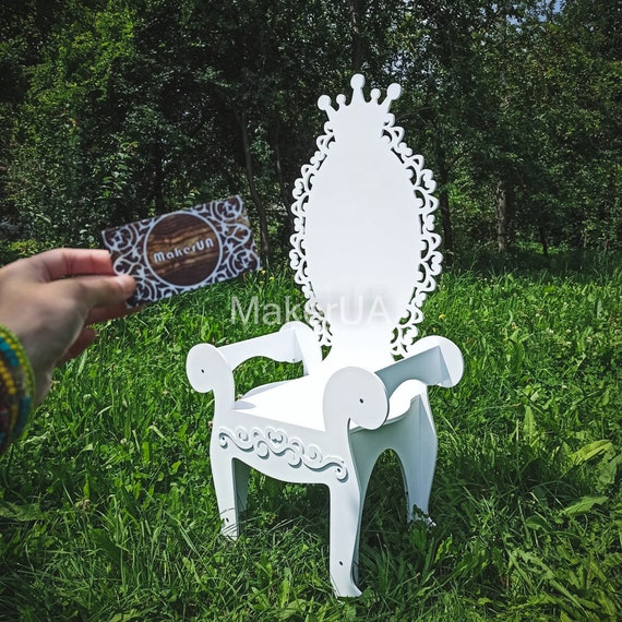 Throne party chair best sale