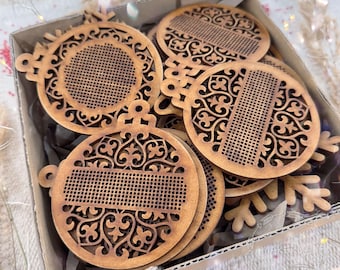 Wooden cross stitch blank embroidery base christmas tree ornaments stitching ball round boho shape pattern thread seed beads needlework DIY
