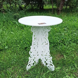 Tafelstandaard bruiloft verjaardag decoraties evenement feest bloempot rekwisieten taart wit kant boho hout houten snijden opengewerkte boog welkom decor