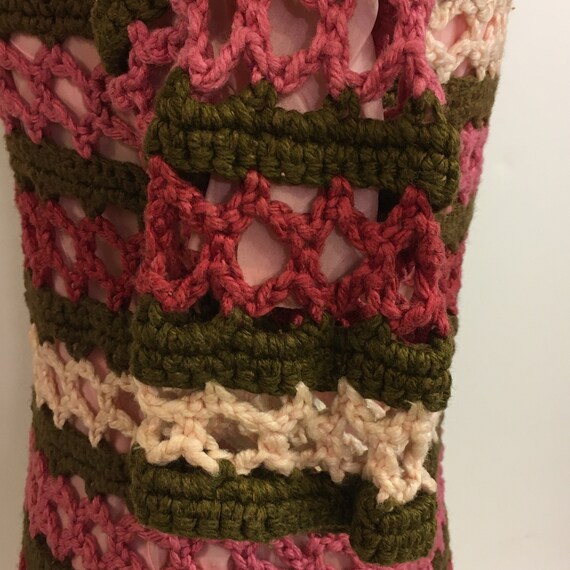 Crocheted Sweater Vintage Handmade 1970s Pink Bro… - image 5