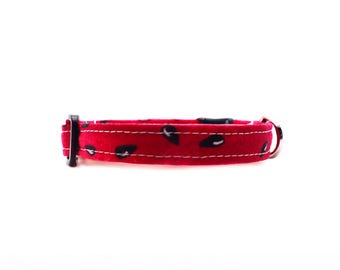 Collar rosa fucsia con estampado de sandía para gatos, collar de verano para gatitos, accesorio para mascotas hecho a mano