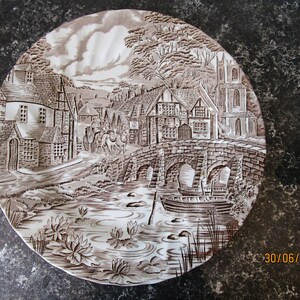 Stary talerz transferowy Alfred Meakin 'The Peat House'