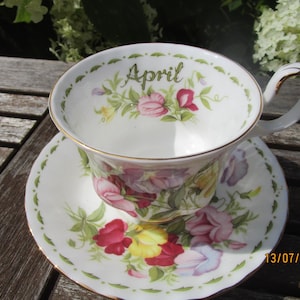 Royal Albert &#39;Flower of the month&#39; series April.