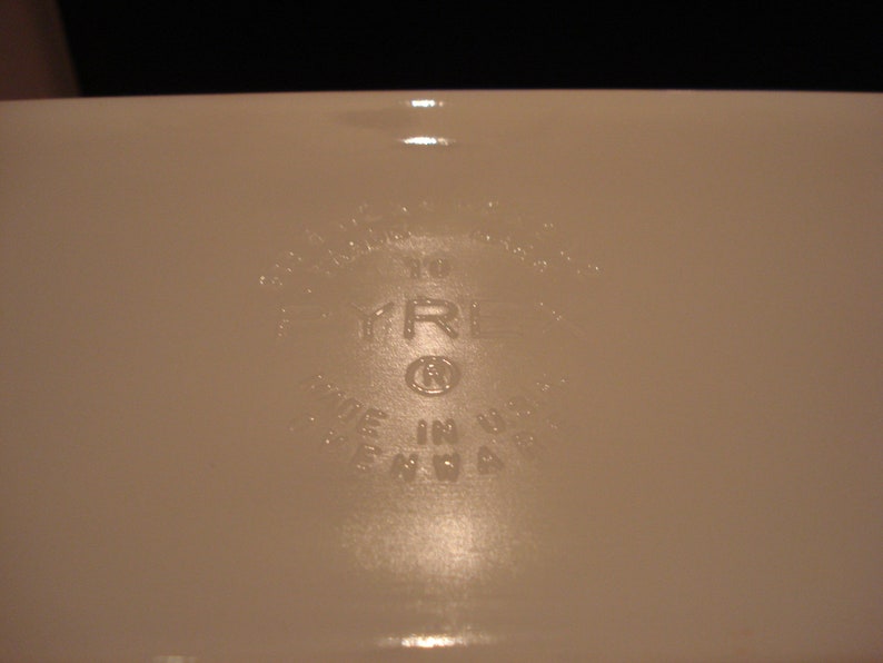 pyrex loaf dish crazy daisy