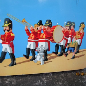 Mid Century Sharps toffee tin
